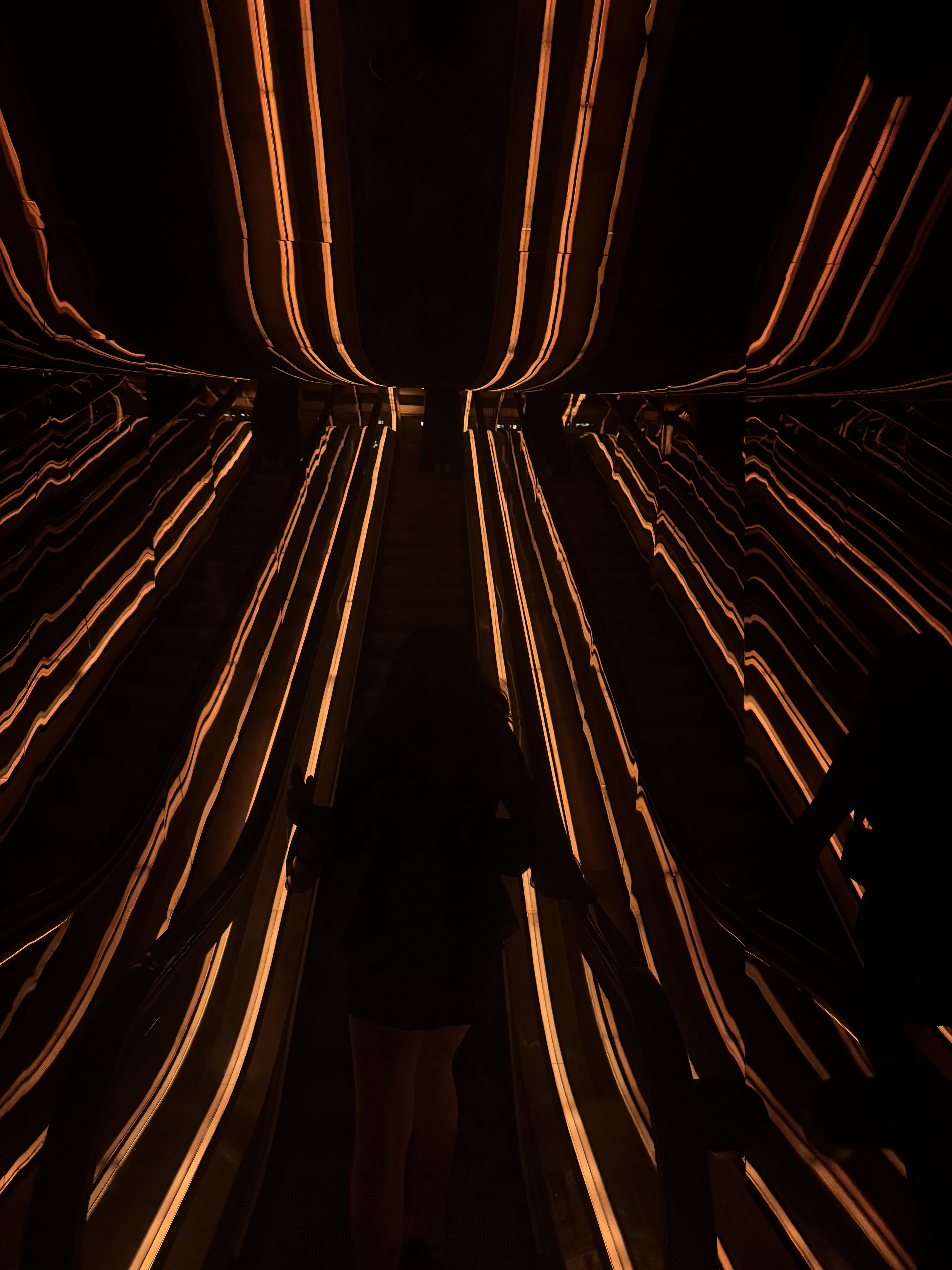 Artistic light pattern — photo by Sammy Slogoff